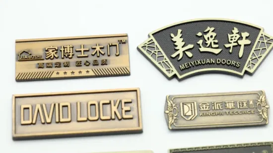 Venta al por mayor de fábrica de China, serigrafía galvanizada personalizada, latón/bronce/oro/níquel/cromo, etiqueta para prendas de vestir/casa/muebles/animales